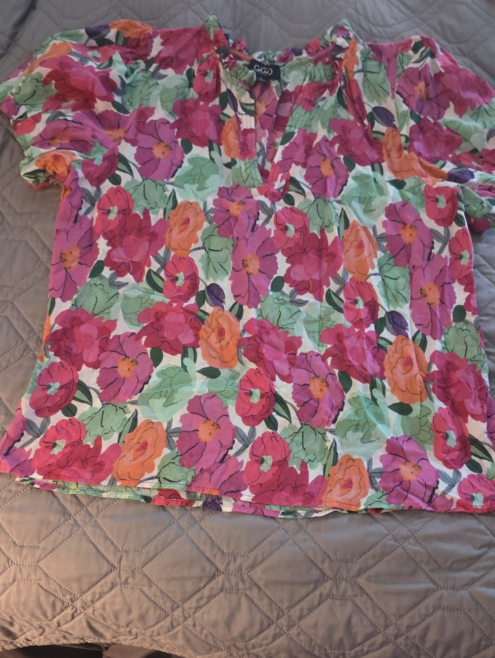 G.O.D. Floral Short-Sleeve Blouse in Pink & Green